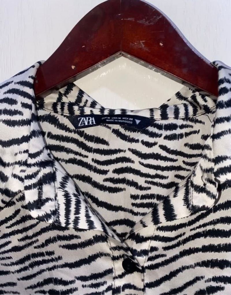 Zara Crop Zebra Satin Top size M, foto 2