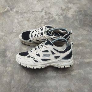 Skechers Hillcrest