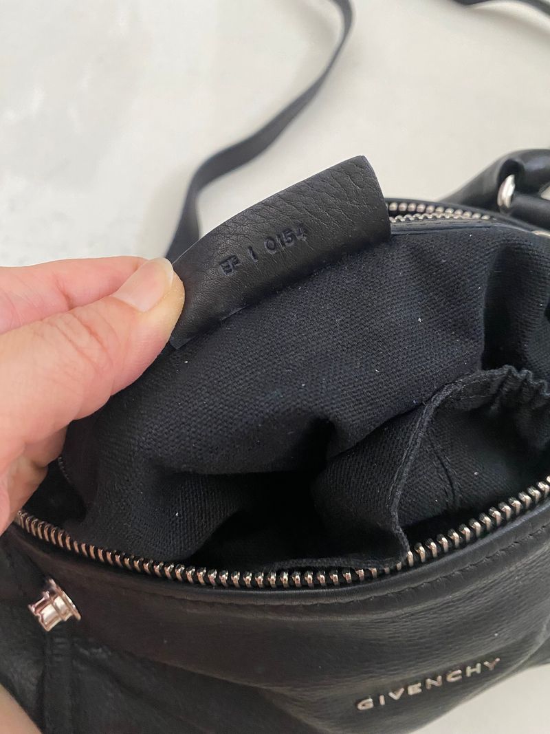 Preloved Givenchy Bag, foto 4