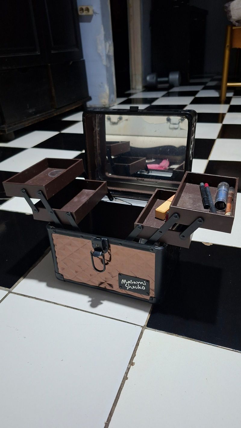 Box Makeup Masami shouko, foto 2