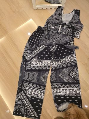 Setelan ikat