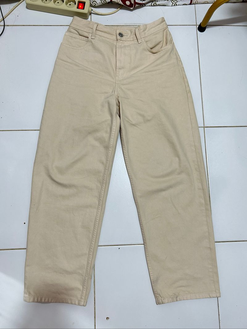 celana jw anderson uniqlo, foto 2