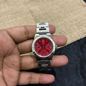 Jam tangan seiko lukia red dial