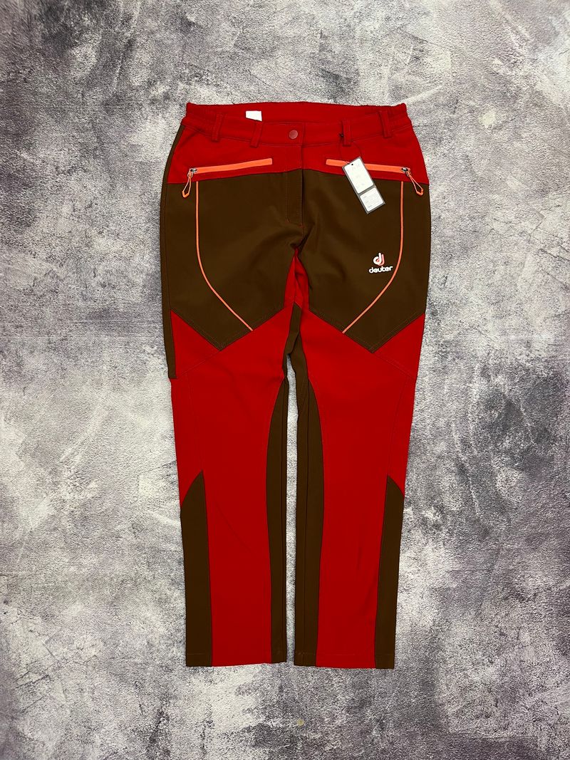 Deuter Gorpcore Sportswear Wanita red, foto 3