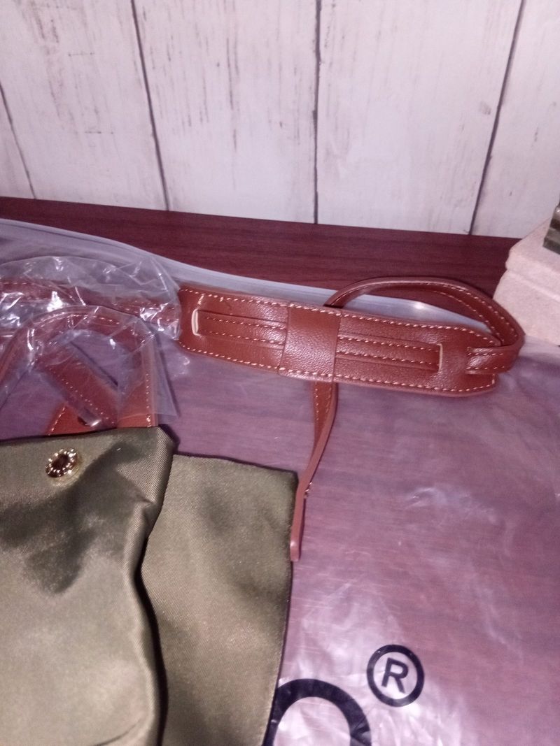 Anello Legato Mini Burden Free Tote Sling Olive, foto 2