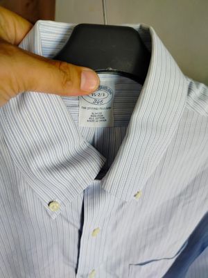 slim fit SIZE M Brook brothers branded