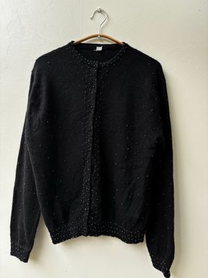 Vintage 100% extra fine wool dengan beads