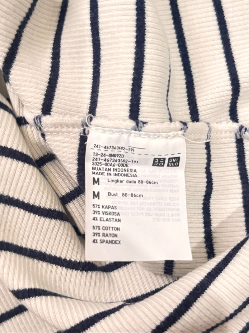 Tshirt uniqlo, foto 2