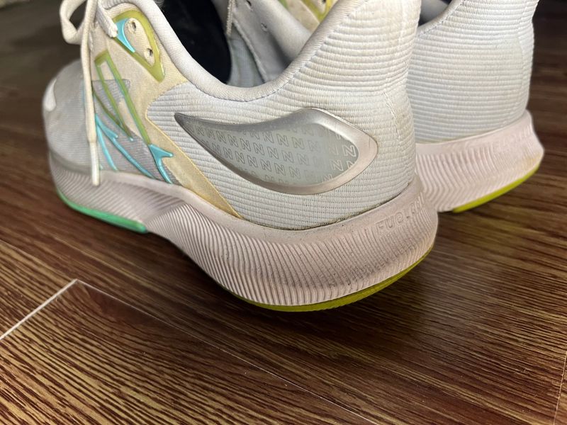 New balance fuelcell propel v3, foto 8