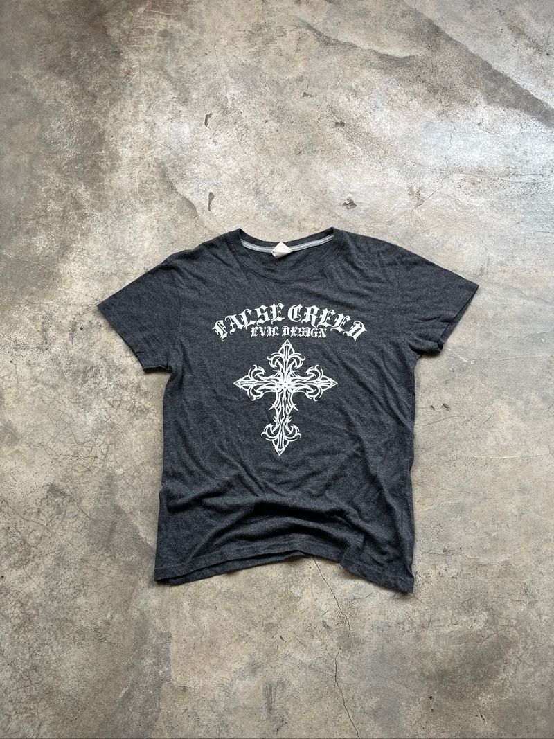 y2k False Creed by cinema, foto 2