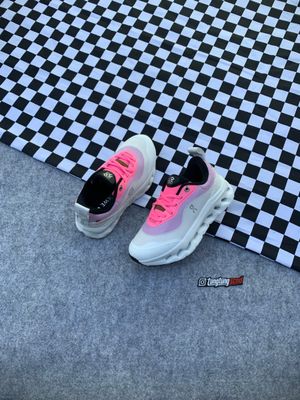 Oncloud Pink White