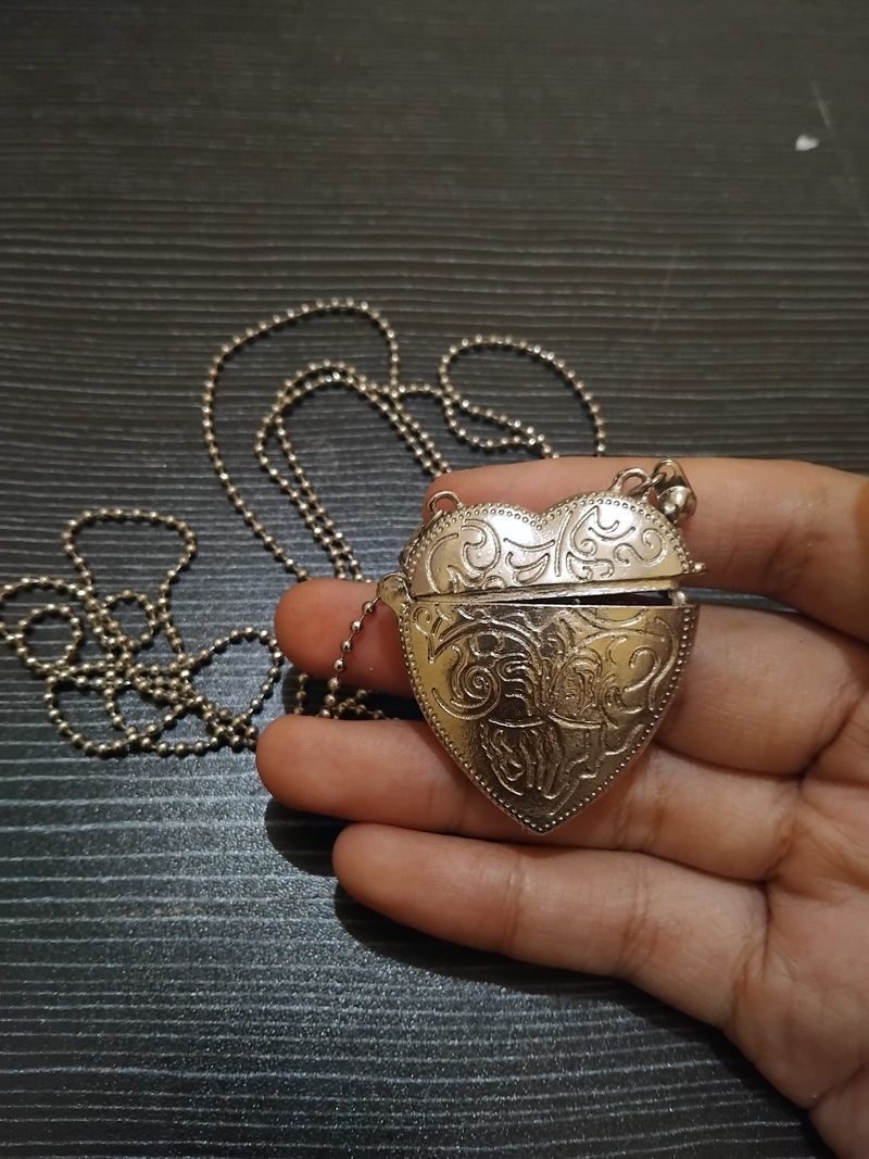 Heart Necklace PRELOVED!, foto 2