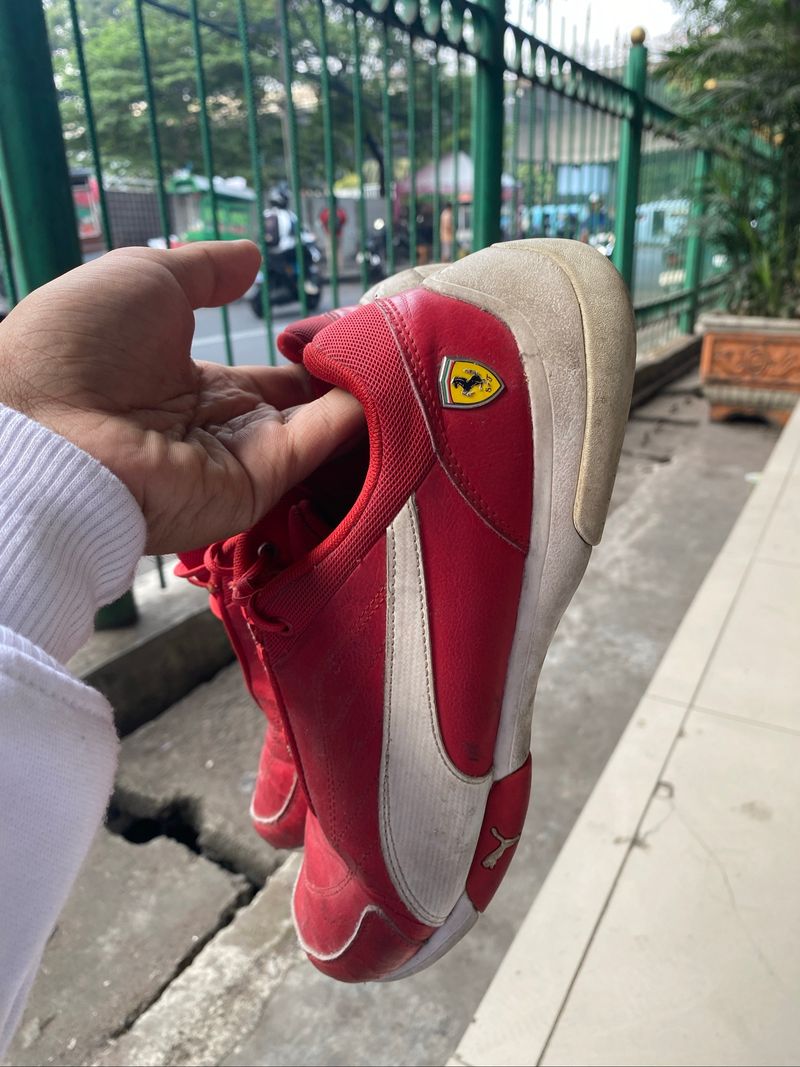 Sepatu Puma x ferrari full tag, foto 4