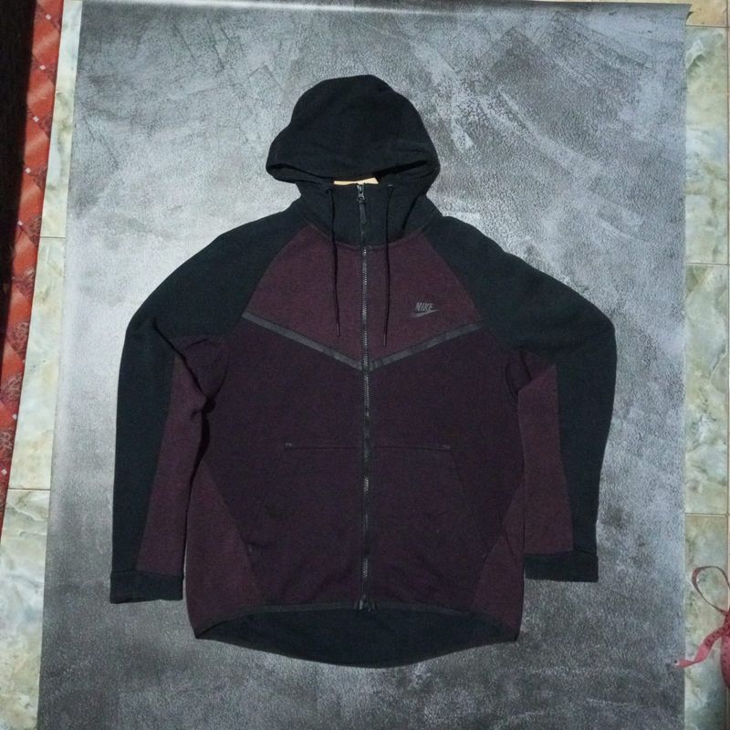 NIKE TECH, foto 2