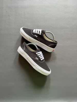 Vans Authentic Vault OG LX Black White