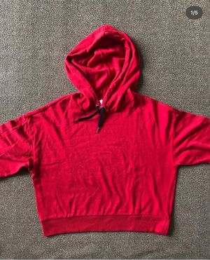 Uniqlo Streetwear Sportswear Hoody Wanita red