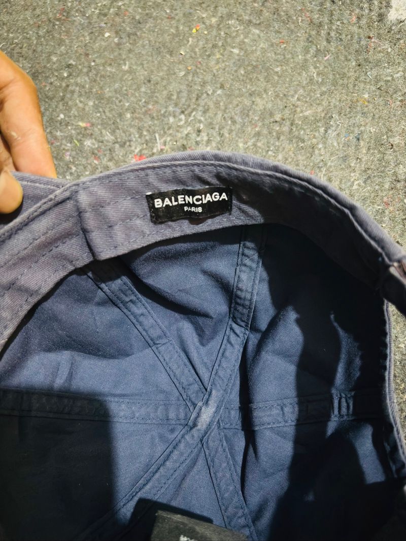 topi balenciaga, foto 3