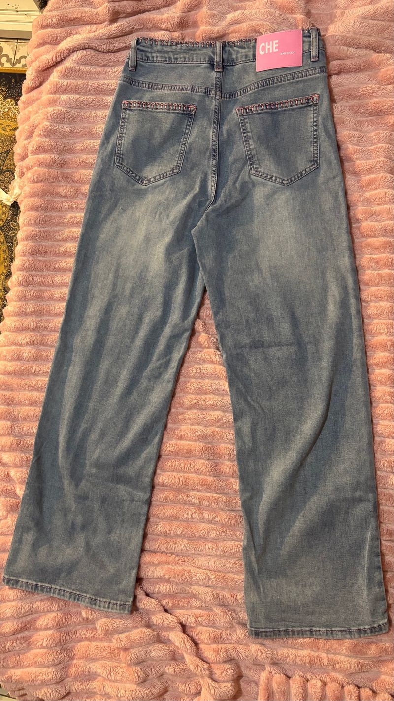 Levis panjang, foto 2