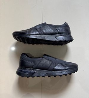 Sepatu Slip On Prada Model Sport Size 6 (41) Seken