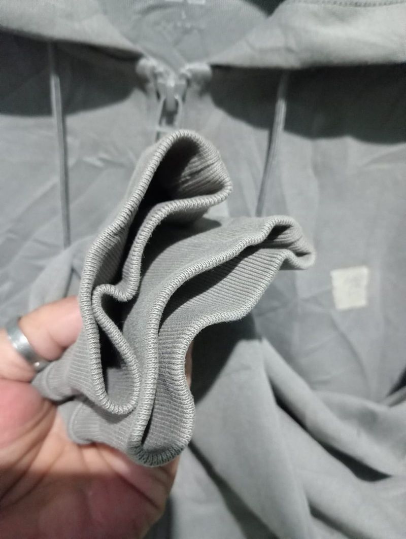 CROP UNIQLO FULLZIP, foto 3