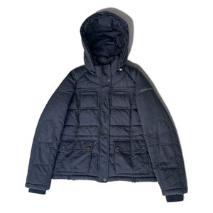 jaket puffer Guess