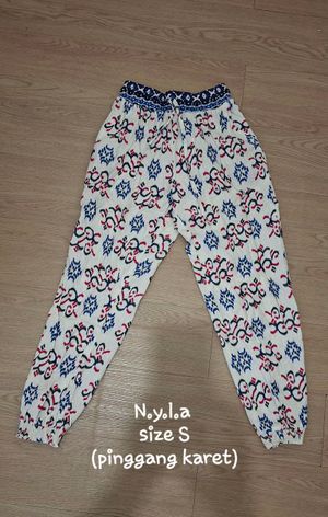 N.Y.L.A batik model joger size S
