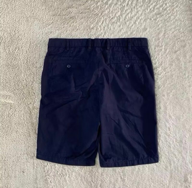 Celana pendek chino uniqlo dark navy, foto 2