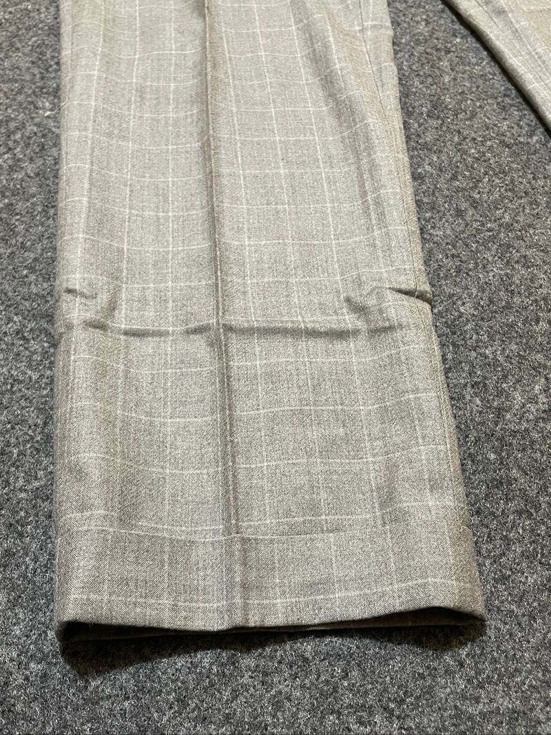 Brunello Cucinelli Windowpane Plaid Virgin Wool Trousers, foto 4