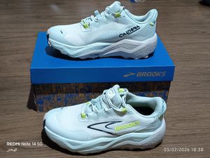 Brooks Caldera 8 Size 39