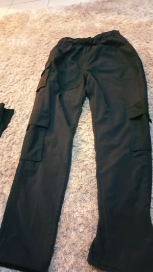 Celana cargo adidas