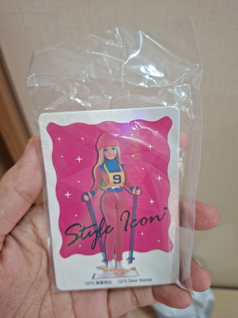 Blindbox Barbie Figure Popmart, foto 2