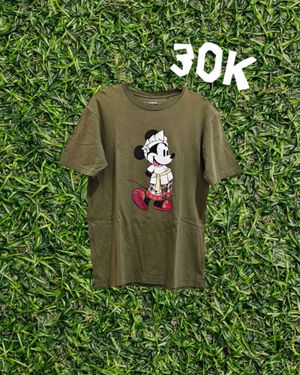 kaos uniqlo mickey