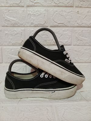 Vans Authentic Platform Black White