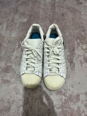 adidas superstar white big logo