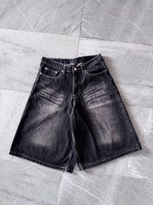 Celana pendek baggy pants denim Trillion korea style brand