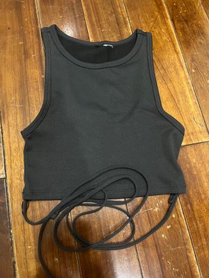 black tanked crop top w/ strings