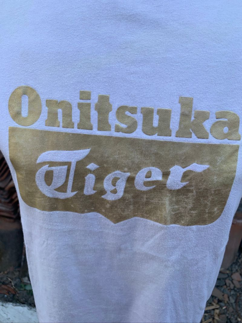 Kaos Onitsuka Tiger, foto 2