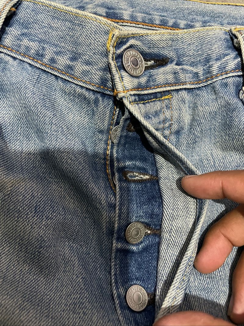 Celana Levis 501, foto 4