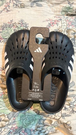 adidas adilette clogs free converse shoelace