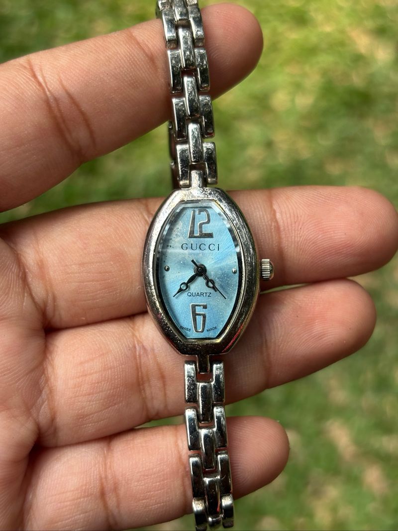 JAM TANGAN GUCCI SILVER BLUE DIAL VINTAGE, foto 2