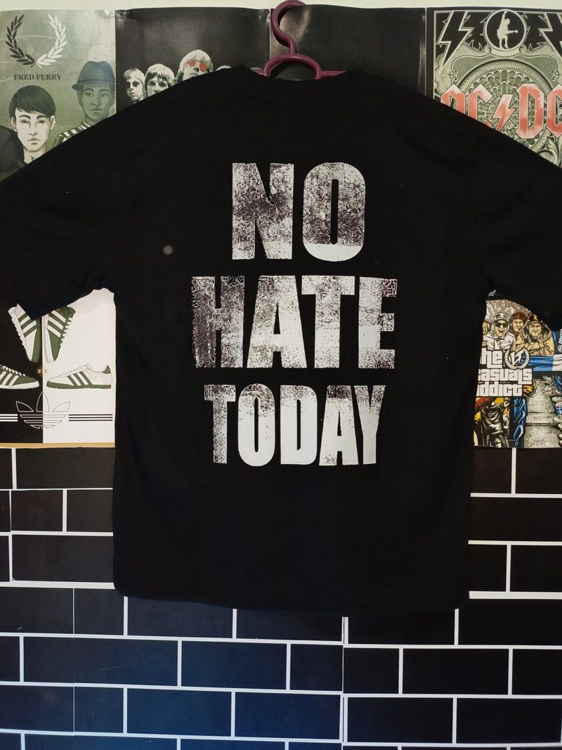 Kaos Distro, foto 2