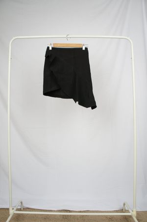 Zara woman
