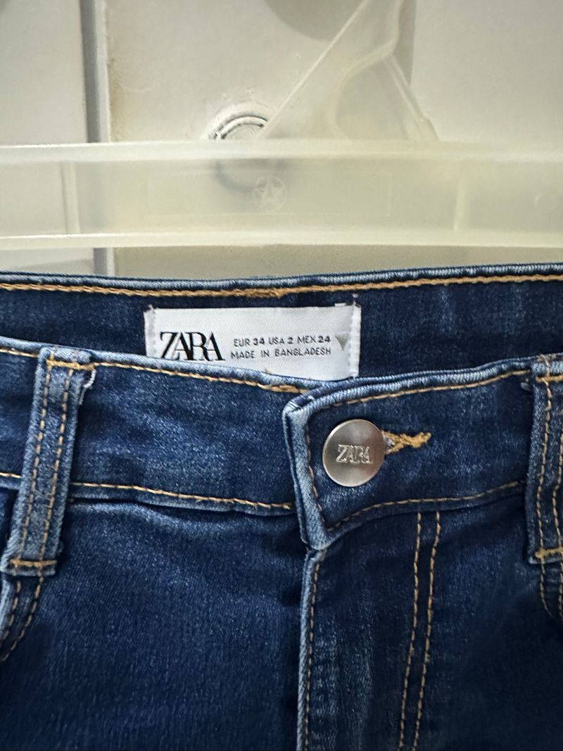 Zara - Stretchy Denim, foto 3