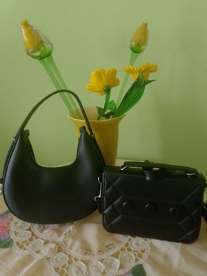 [Bundling 2 Tas] Shoulder Bag Bulan Minimalis & Sling Bag