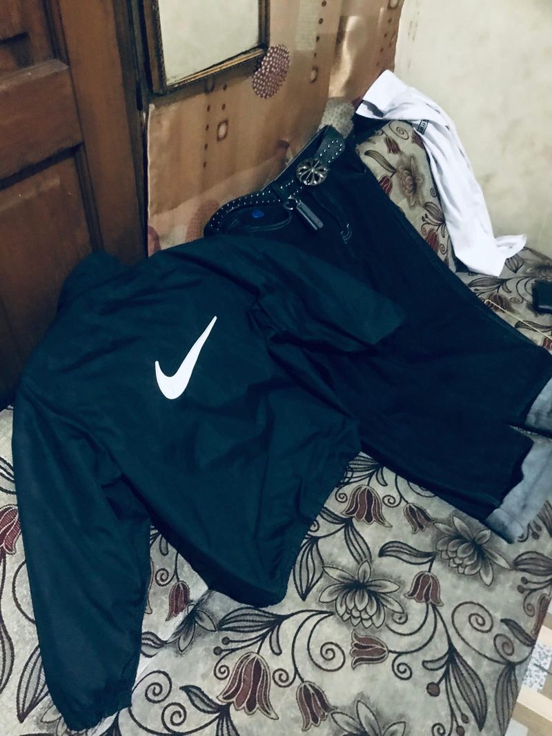 Winbreaker Nike Big Swosh, foto 2