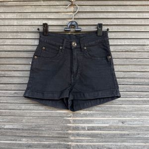 D289 - Celana Pendek Denim DR DENIM