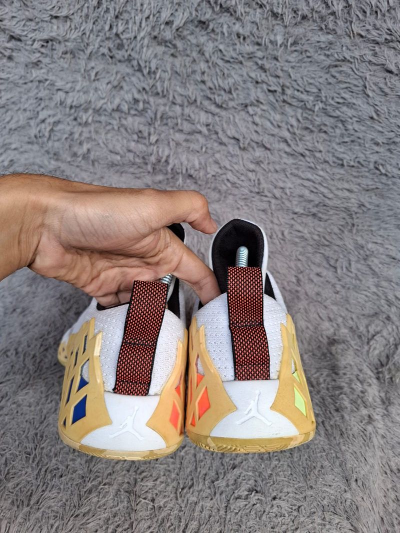 Sepatu nike air jordan, foto 4