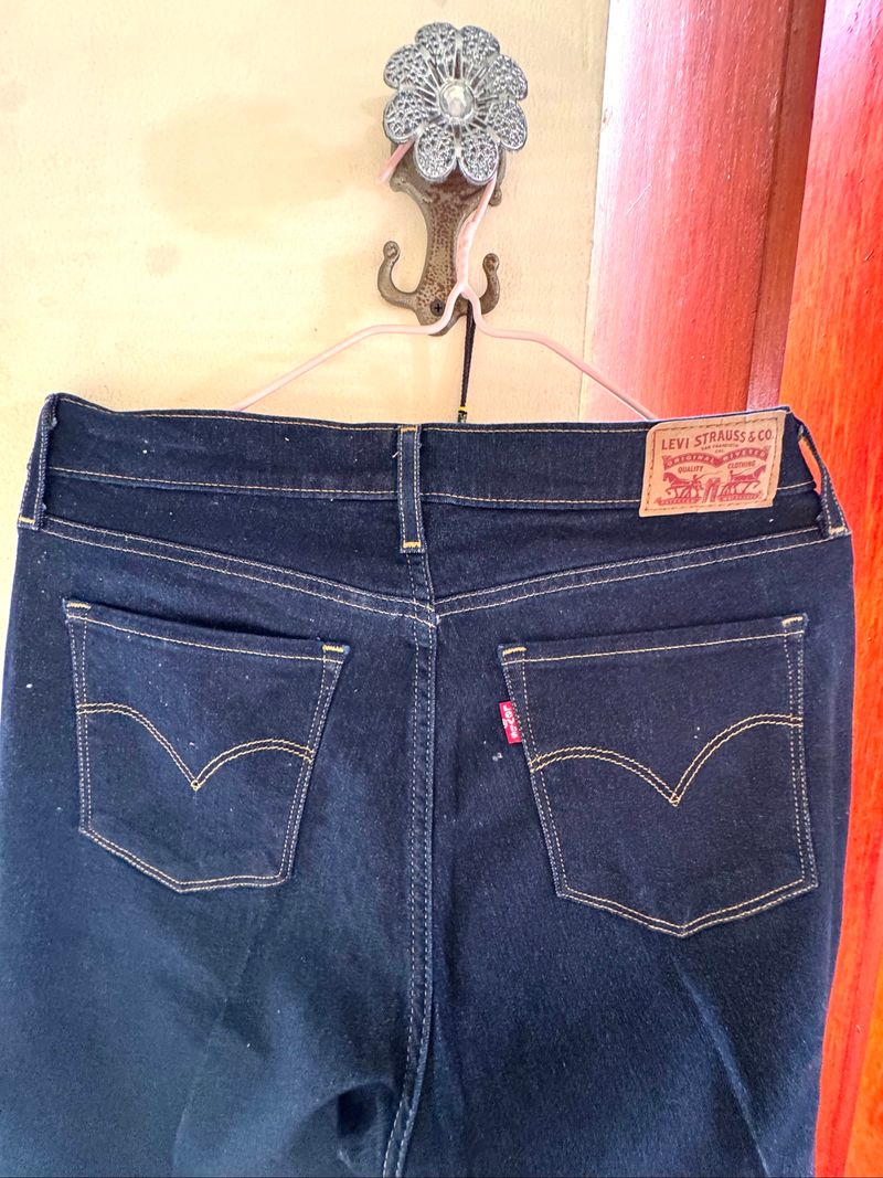 Levis navy, foto 2
