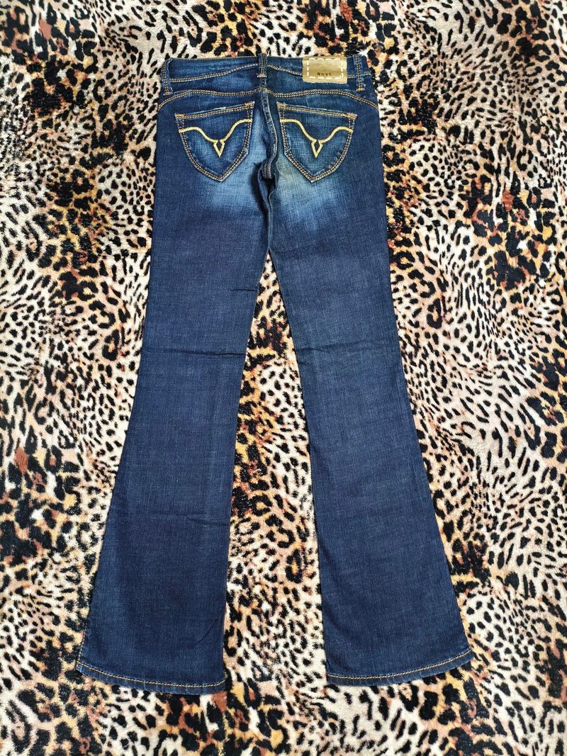 FLARE JEANS LOW RISE SIZE 28, foto 3