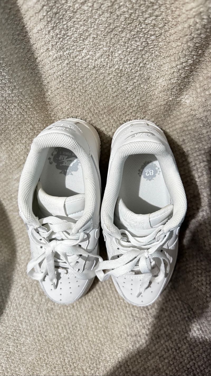 Sneakers putih, foto 2